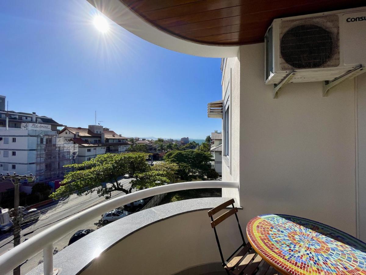 Apartamento Belo Apto Com Churrasqueira A 100m Da *